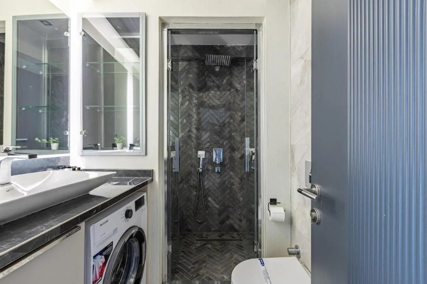 Brand New Duplex Wparking 2Bd2Bath Home #336 Estambul Apartamento